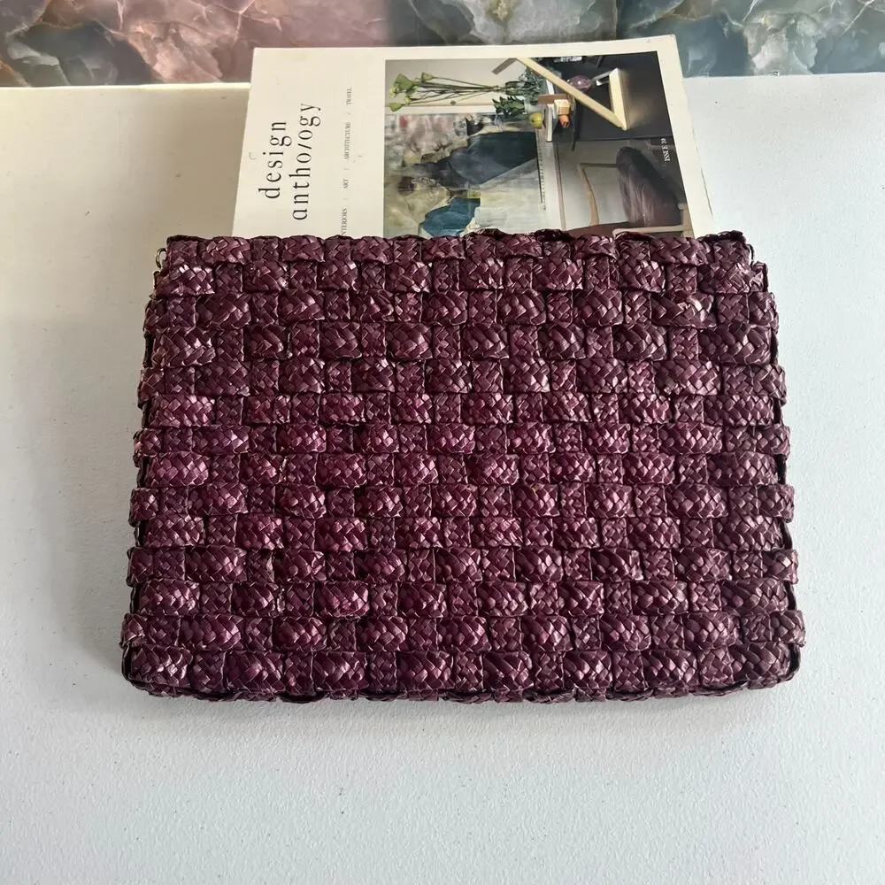 Vintage Burgundy Woven Wicker Straw Crossbody Clutch Purse Missing Strap
